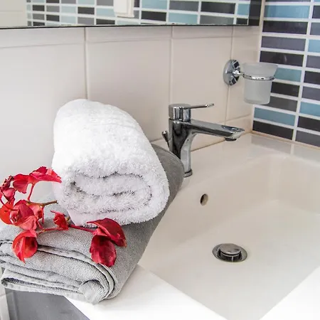 Queen Bee Residence.. Melissa Apartment Minia